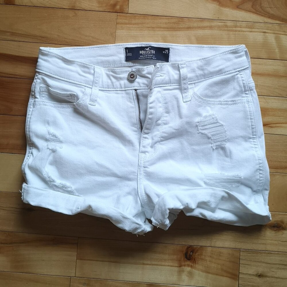 Hollister High Rise Short 3" White Size 25